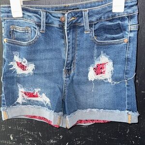 Judy Blue Blue Distressed Jean Shorts with bandana red Accents